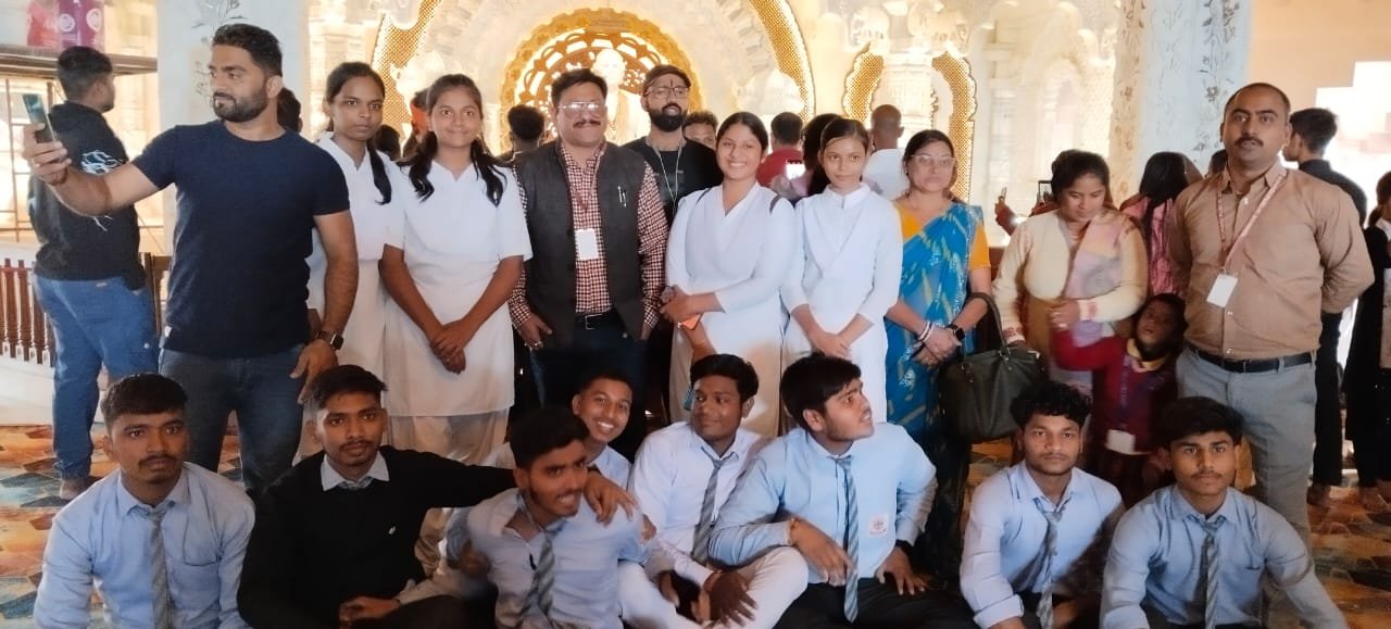 Education toure of Varanasi and mukundpur