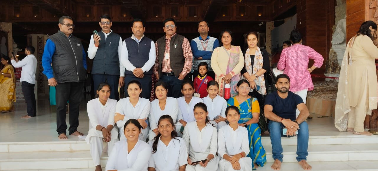 Education toure of Varanasi and mukundpur