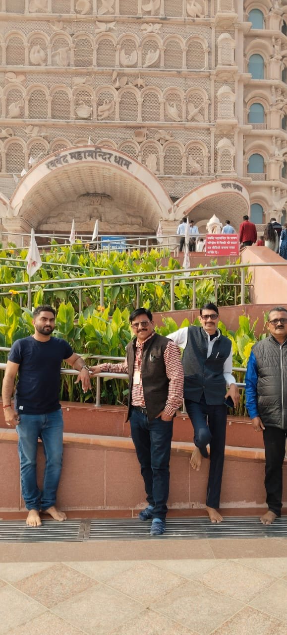 Education toure of Varanasi and mukundpur