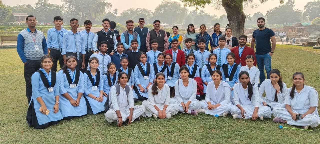 Education toure of Varanasi and mukundpur